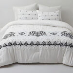 مفرش لحاف Tufting Damask